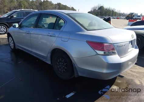 2009 Honda Accord 2.4 Lx z USA, uszkodzony, nr VIN 1HGCP25329A021352